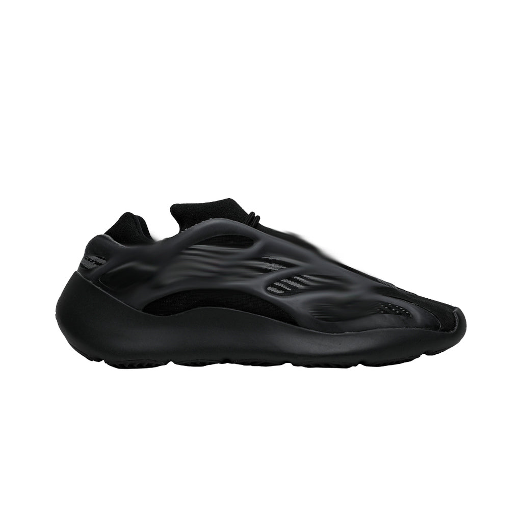 Black Shoes “Yzy 700 3”