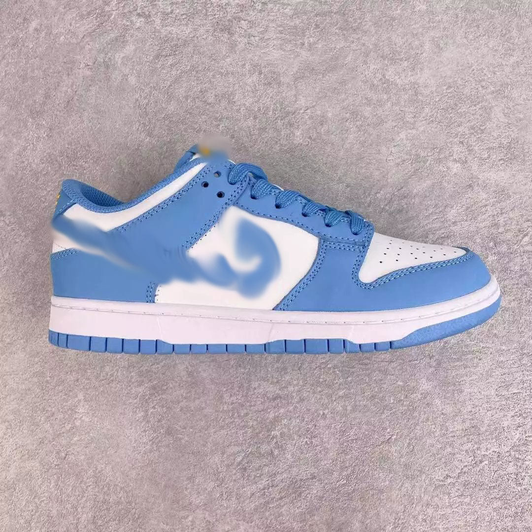 Mens Shoes “UNC”